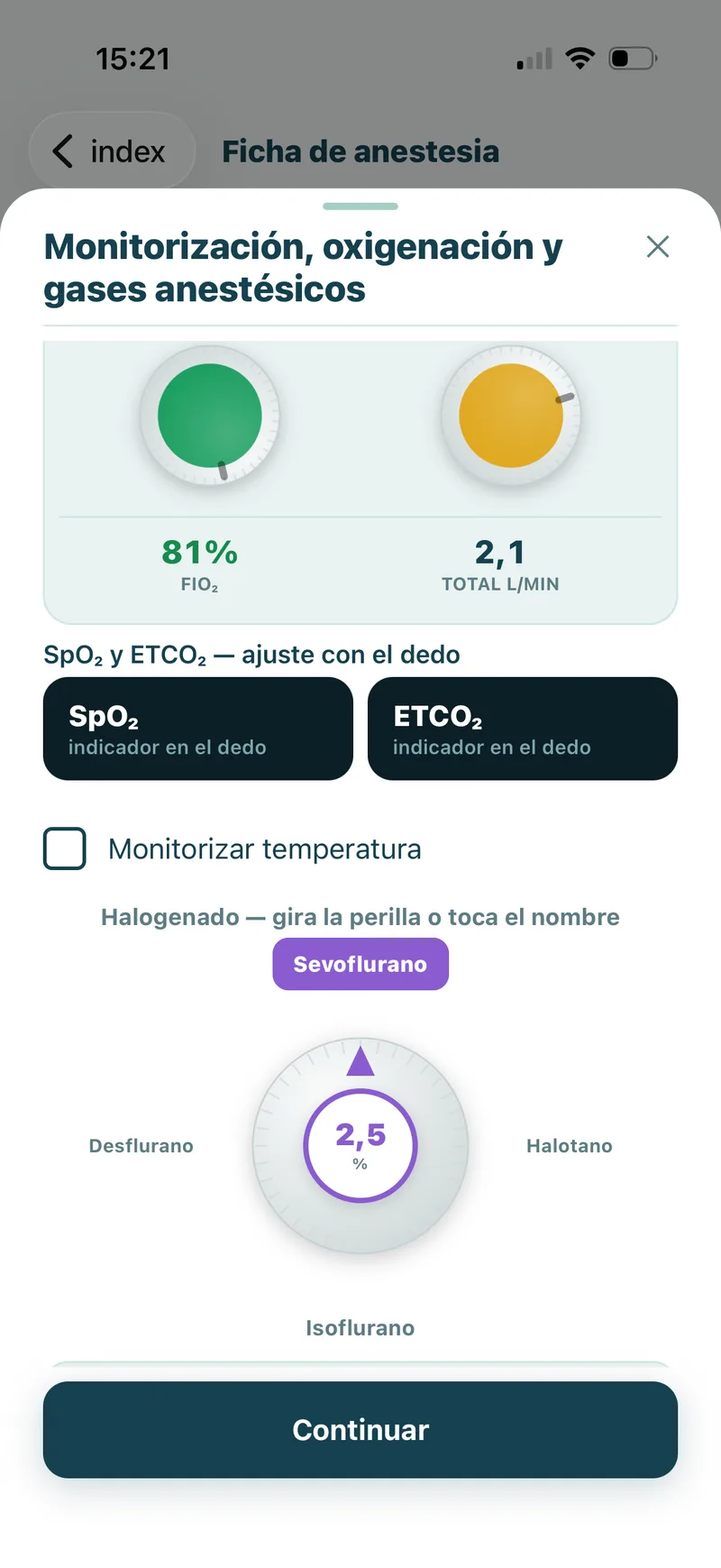 Pantalla de la app: monitorización, oxigenación y gases anestésicos, con perillas de FiO2, flujo total y vaporizador de sevoflurano